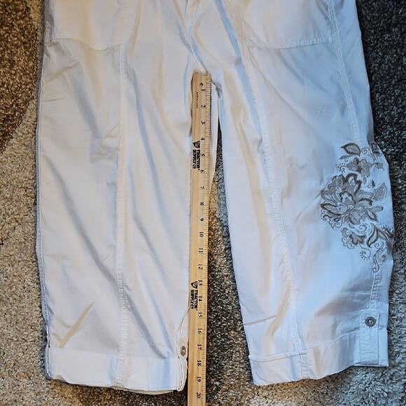Style & Co. White Capris Pants NWOT - Picture 7 of 8